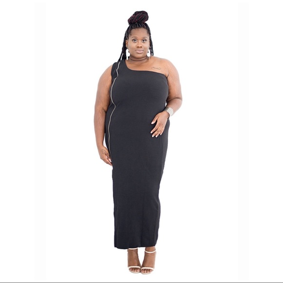 plus size black one shoulder dress